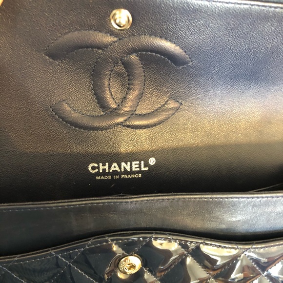 Chanel Medium Double Flap Classic Bag - Picture 15 of 16